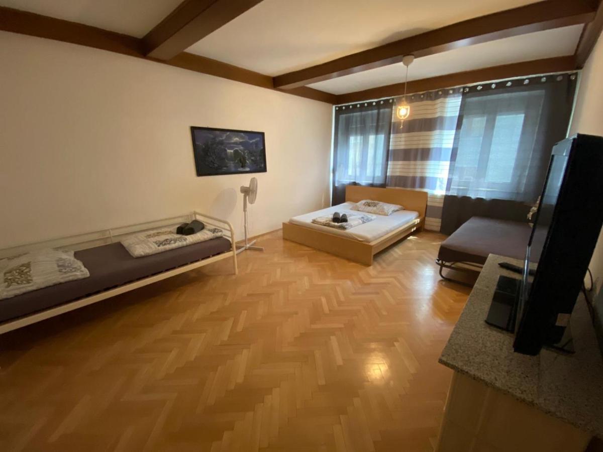 Apartment4U Graz Bagian luar foto