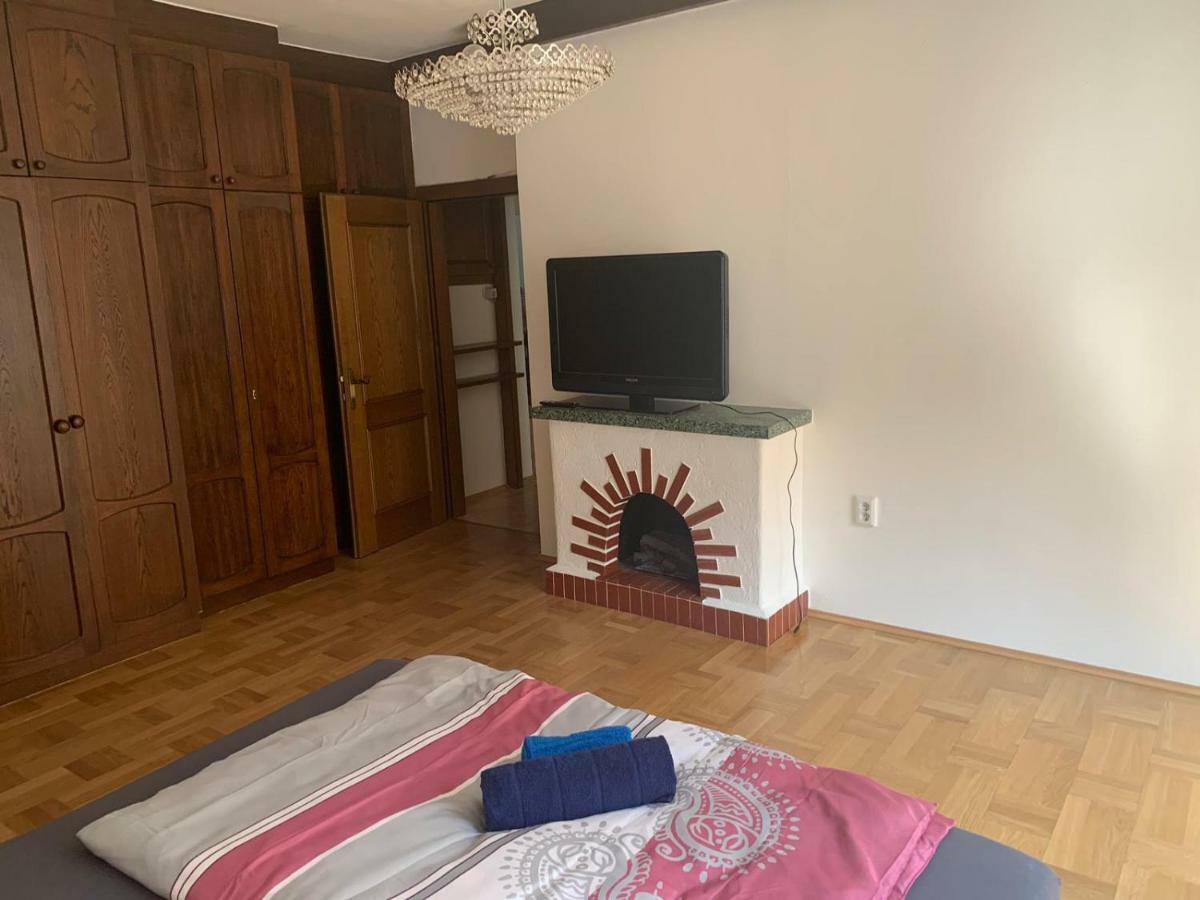 Apartment4U Graz Bagian luar foto